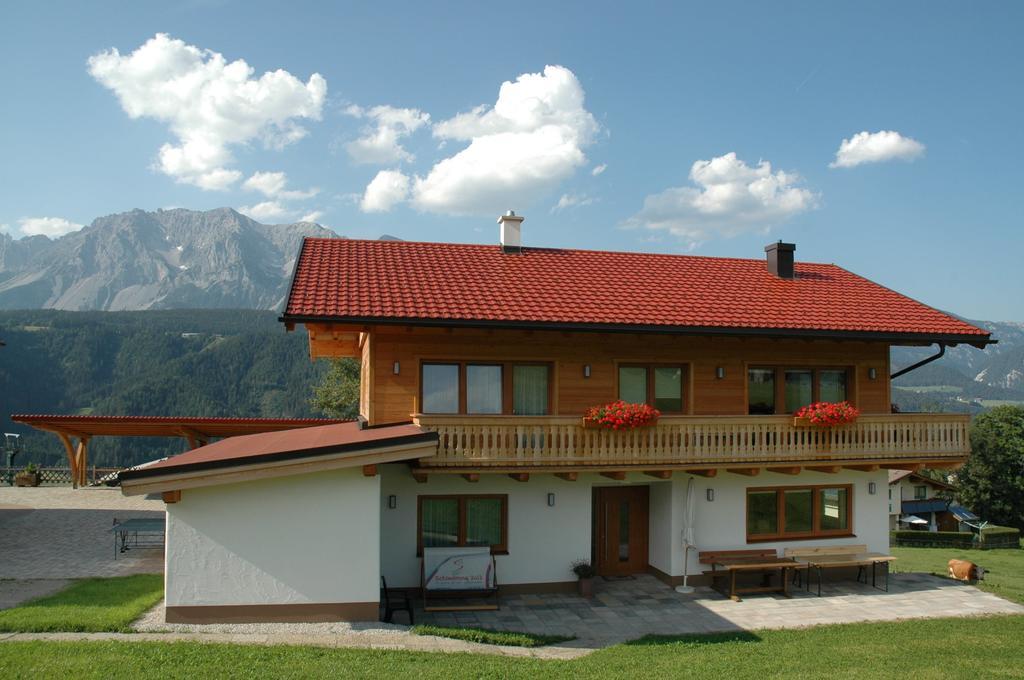 U. Knauss * Schladming